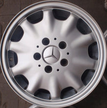 Load image into Gallery viewer, 4x Alufelge 15 Zoll 7.0&quot; 5x112 37ET Glanz Silber 2104010102 Mercedes-Benz