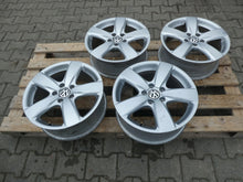 Load image into Gallery viewer, 4x Alufelge 17 Zoll 6.5" 5x112 33ET Glanz Silber 5N0601025 VW Tiguan Rim Wheel FEL3411218783rz