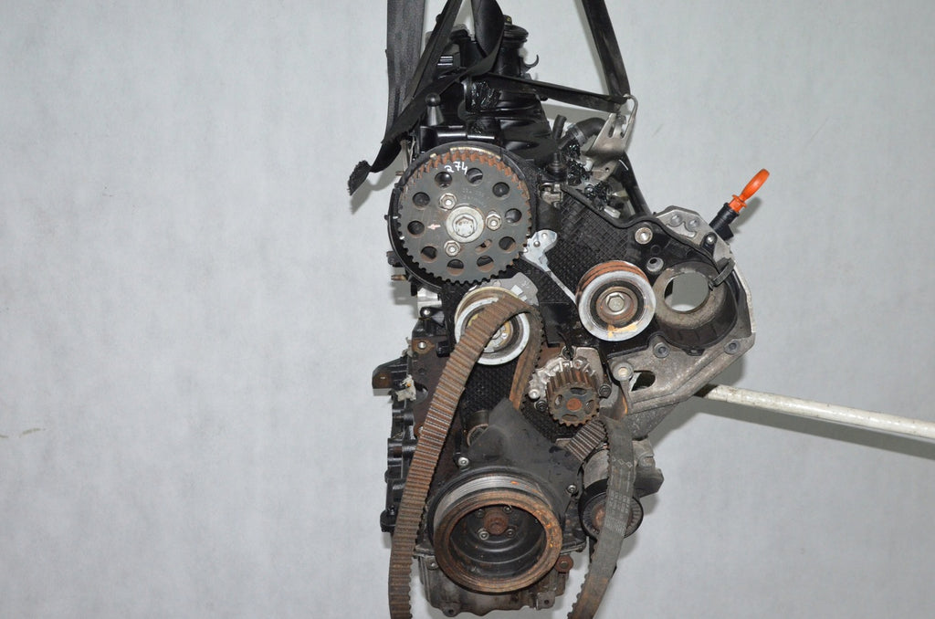 Motor Seat Skoda VW Leon Octavia Passat B7 Golf VI CAY 1.6 TDI Diesel Unkomplett