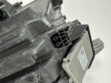 Laden Sie das Bild in den Galerie-Viewer, Frontscheinwerfer Skoda Octavia IV 5E4941016 Rechts Scheinwerfer Headlight SCH1751149939lt