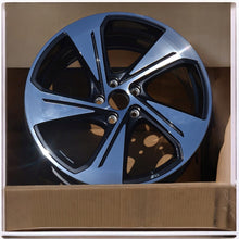 Laden Sie das Bild in den Galerie-Viewer, 1x Alufelge 19 Zoll 8.0&quot; 5x112 49ET Glanz Schwarz 8Y0601025CG Audi Rim Wheel