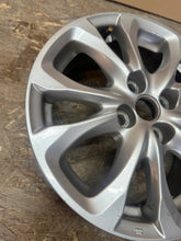 Load image into Gallery viewer, 1x Alufelge 15 Zoll 5.5" 4x100 40ET Glanz Silber 9965465550 Mazda I 2 Rim Wheel FEL5464155504aq