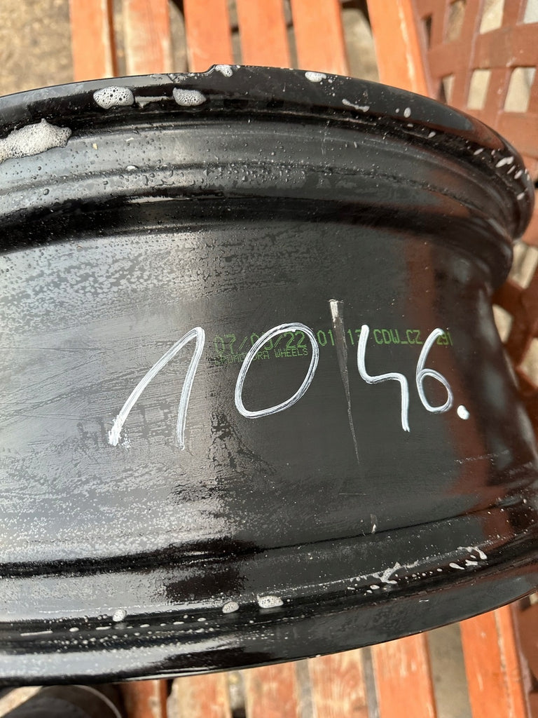 1x Alufelge 18 Zoll 7.0" 5x100 39ET Glanz 657601025G Skoda Fabia Scala Kamiq