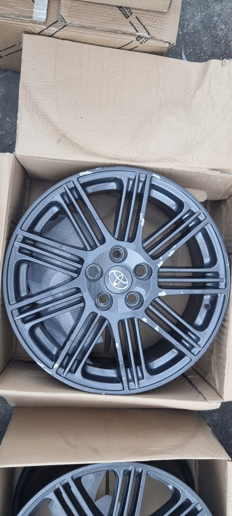 1x Alufelge 18 Zoll 7.5" 5x114.3 45ET Toyota Rim Wheel FEL9777752949sf