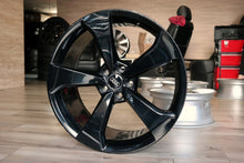Laden Sie das Bild in den Galerie-Viewer, 1x Alufelge 20 Zoll 9.0&quot; 5x112 34ET 8W0601025CF Audi A4 B9 Rim Wheel