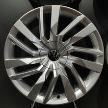 Laden Sie das Bild in den Galerie-Viewer, 4x Alufelge 19 Zoll 8.0" 5x112 28ET Glanz Silber 760601025 VW Touareg Rim Wheel FEL1648277508cl