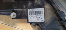 Load image into Gallery viewer, Frontscheinwerfer Audi A3 8P0941003 Xenon Links Scheinwerfer Headlight SCH2824976367nn