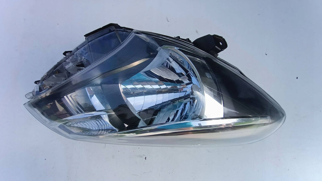 Frontscheinwerfer Toyota Yaris Rechts Scheinwerfer Headlight