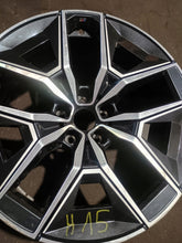 Laden Sie das Bild in den Galerie-Viewer, 1x Alufelge 19 Zoll 8.5" 5x112 29ET Glanz Schwarz 5A324E2 BMW 5 Rim Wheel FEL8195238189mv