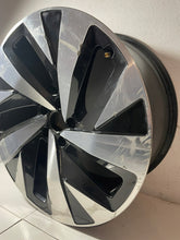 Load image into Gallery viewer, 1x Alufelge 20 Zoll 9.0" 5x112 42ET Glanz Silber 11A601025H VW I Rim Wheel FEL2925337280zk