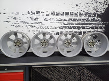 Load image into Gallery viewer, 4x Alufelge 17 Zoll 8.0" 5x112 39ET Glanz Silber 1758A669 Audi A6 C7 Rim Wheel FEL9713538411xk