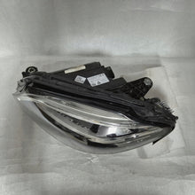Laden Sie das Bild in den Galerie-Viewer, Frontscheinwerfer Mercedes-Benz W205 A2059067905 Full LED Links Headlight SCH1979948464sd