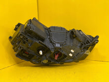 Load image into Gallery viewer, Frontscheinwerfer VW Golf Sportsvan 517941033B Xenon Links Headlight SCH8711373431yf