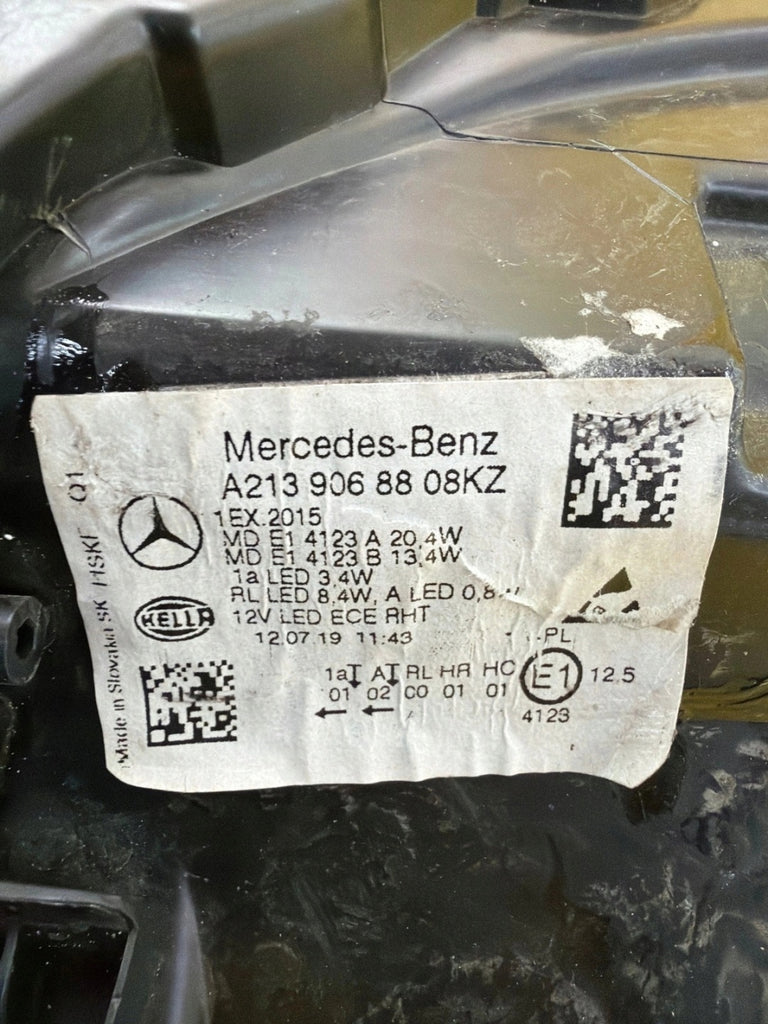 Frontscheinwerfer Mercedes-Benz W213 A2139068808 LED Rechts Headlight SCH6550938051zd