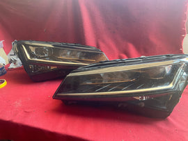Frontscheinwerfer Skoda 3V1941015D 3V1941016D LED Ein Satz Headlight