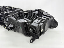 Load image into Gallery viewer, Frontscheinwerfer BMW X2 F39 7420439-10 Ein Satz Scheinwerfer Headlight SCH7513971415oi