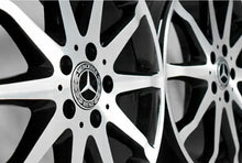 Laden Sie das Bild in den Galerie-Viewer, 4x Alufelge 18 Zoll 8.0&quot; 5x112 67ET Glanz Silber A2514011102 Mercedes-Benz W251