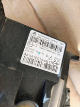 Load image into Gallery viewer, Frontscheinwerfer Mini Countryman F60 5A1EC14 272273030109924201 Rechts SCH4247711432sw