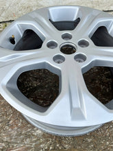 Load image into Gallery viewer, 1x Alufelge 17 Zoll 7.0" 5x108 50ET Glanz Silber LJ6C-1007-B2A Ford Kuga FEL7790894645cf