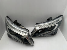 Laden Sie das Bild in den Galerie-Viewer, Frontscheinwerfer Mercedes-Benz Vito A4479064600 A4479069800 LED Ein Satz SCH1466150516yo