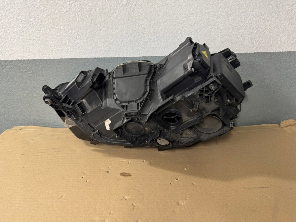 Frontscheinwerfer VW Golf Sportsvan I 517 517941032 Rechts Headlight SCH3269808118ow