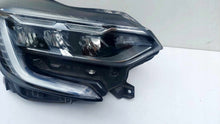 Load image into Gallery viewer, Frontscheinwerfer Renault Captur II 260104525R Full LED Rechts Headlight