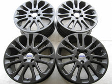 Laden Sie das Bild in den Galerie-Viewer, 1x Alufelge 17 Zoll 7.0&quot; 5x108 30647090 Volvo C30 S40 V50 Rim Wheel