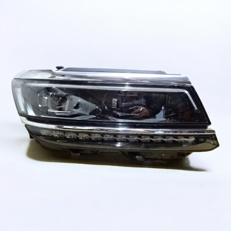 Frontscheinwerfer VW Tiguan 5NB941082A LED Rechts Scheinwerfer Headlight