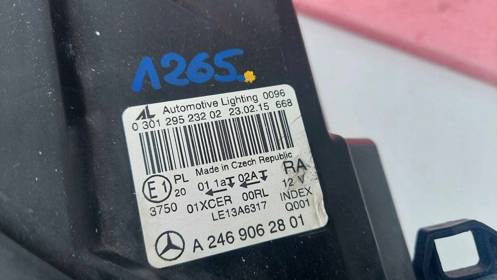 Frontscheinwerfer Mercedes-Benz W246 2469062801 Rechts Scheinwerfer Headlight SCH7258911202yk
