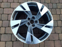 Load image into Gallery viewer, 1x Alufelge 20 Zoll 9.0" 5x112 38ET Schwarz 4KE601025 Audi Q8 Rim Wheel FEL3933244239sf