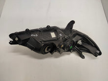 Load image into Gallery viewer, Frontscheinwerfer Toyota Sienna P8648 Ein Stück (Rechts oder Links) Headlight SCH6863135725ug