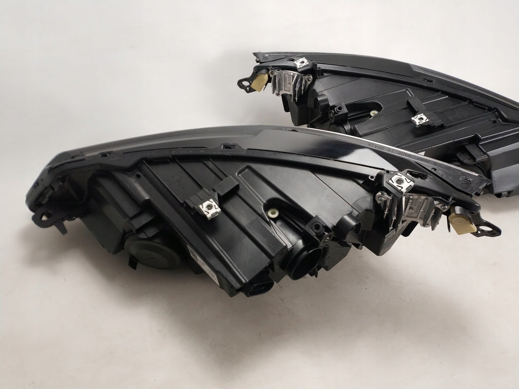 Frontscheinwerfer VW Golf VIII 5H1941005 5H1941006 LED Rechts oder Links SCH8224148521wt