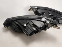 Load image into Gallery viewer, Frontscheinwerfer VW Golf VIII 5H1941005 5H1941006 LED Rechts oder Links SCH8224148521wt