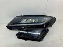 Laden Sie das Bild in den Galerie-Viewer, Frontscheinwerfer Skoda Kodiaq 566941015H 566941016H Full LED Ein Satz Headlight SCH3360414149la