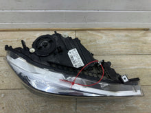 Laden Sie das Bild in den Galerie-Viewer, Frontscheinwerfer BMW 3 F30 F31 7492610 Rechts Scheinwerfer Headlight SCH5298542708se