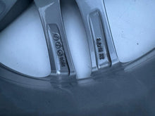 Load image into Gallery viewer, 1x Alufelge 18 Zoll 8.0" 5x120 52ET 7852490GR BMW Rim Wheel FEL5630842264ko