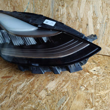 Laden Sie das Bild in den Galerie-Viewer, Frontscheinwerfer Tesla Model 3 107737600C Rechts Scheinwerfer Headlight SCH2243220201xr