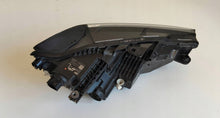 Laden Sie das Bild in den Galerie-Viewer, Frontscheinwerfer Audi A7 4K8941033C LED Ein Stück (Rechts oder Links) Headlight SCH2599863065si