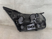 Laden Sie das Bild in den Galerie-Viewer, Frontscheinwerfer Ford Transit GK31-13W030-BC Links Scheinwerfer Headlight