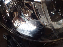 Laden Sie das Bild in den Galerie-Viewer, Frontscheinwerfer Mazda II Full LED Rechts Scheinwerfer Headlight