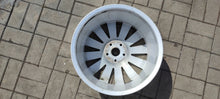 Load image into Gallery viewer, 1x Alufelge 18 Zoll 8.0&quot; 5x112 Glanz 4F0601025AA Audi Rim Wheel