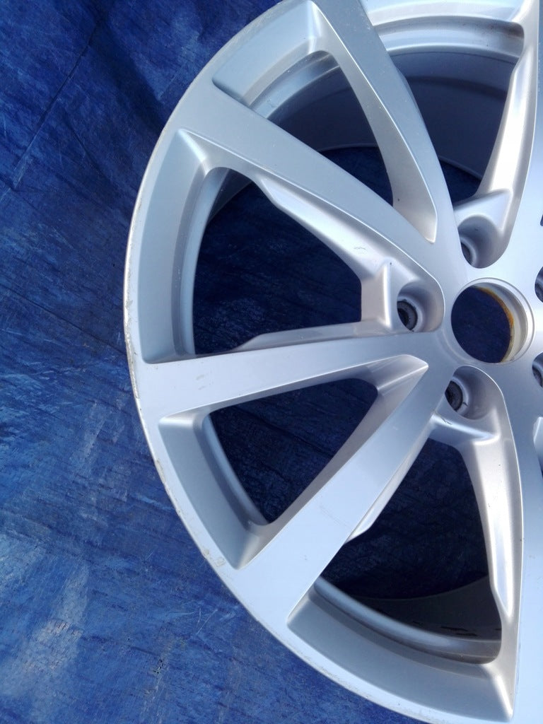 1x Alufelge 18 Zoll 8.0" 5x112 29ET Glanz Silber 4N0601025A Audi A8 D5 Rim Wheel FEL4393283258qj