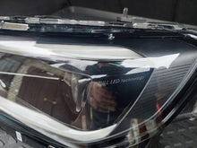 Laden Sie das Bild in den Galerie-Viewer, Frontscheinwerfer Toyota Proace City Verso LB82166 Full LED Links Headlight SCH5852947291ve