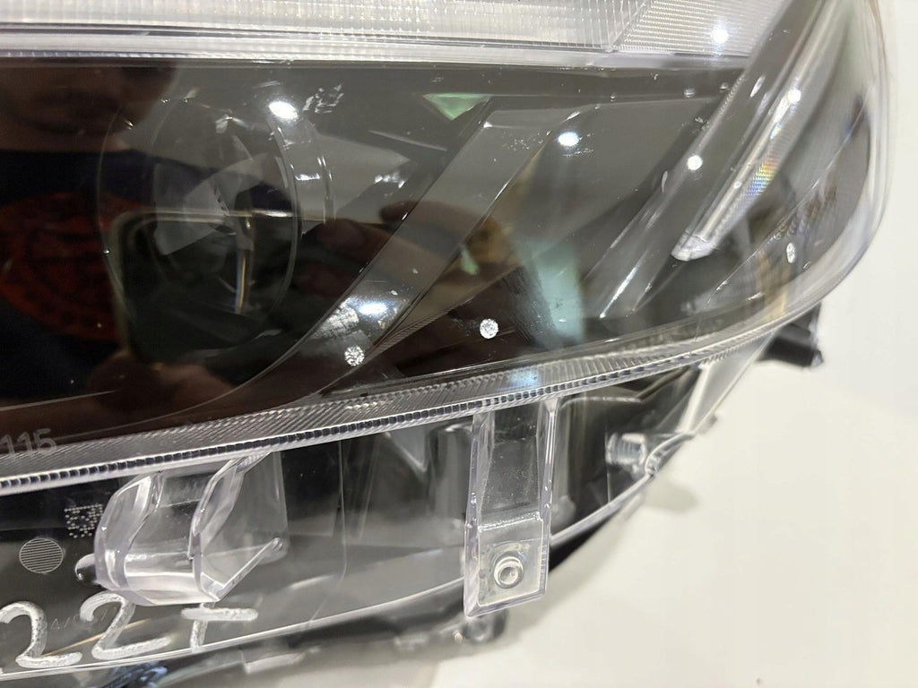 Frontscheinwerfer Toyota V LED Links Scheinwerfer Headlight SCH8683571983np