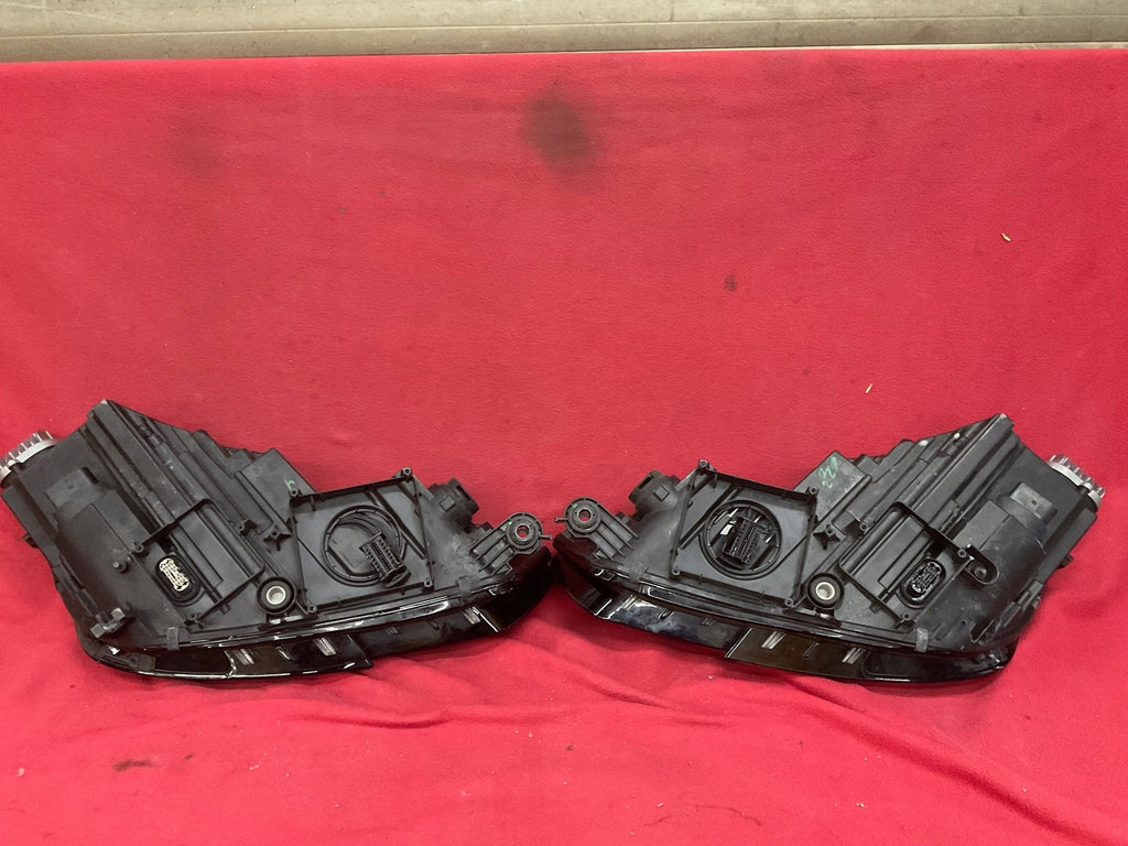 Frontscheinwerfer Audi A4 8W0941033 8W0941034 LED Ein Stück (Rechts oder Links)