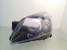 Laden Sie das Bild in den Galerie-Viewer, Frontscheinwerfer Opel Astra H ARA142504 FALSE Scheinwerfer Headlight SCH5634558280nt