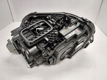Laden Sie das Bild in den Galerie-Viewer, Frontscheinwerfer Mercedes-Benz W247 A2479063800 Full LED Rechts Headlight SCH8503674642hi