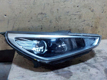 Laden Sie das Bild in den Galerie-Viewer, Frontscheinwerfer Hyundai I30 92102G4000 Halogen Rechts Scheinwerfer Headlight