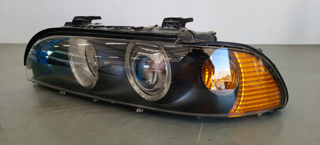 Frontscheinwerfer BMW 5 E39 Xenon Links Scheinwerfer Headlight SCH5822502130ud