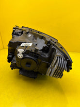 Laden Sie das Bild in den Galerie-Viewer, Frontscheinwerfer Mercedes-Benz W247 A2479064205 LED Rechts Headlight SCH5385949499fm